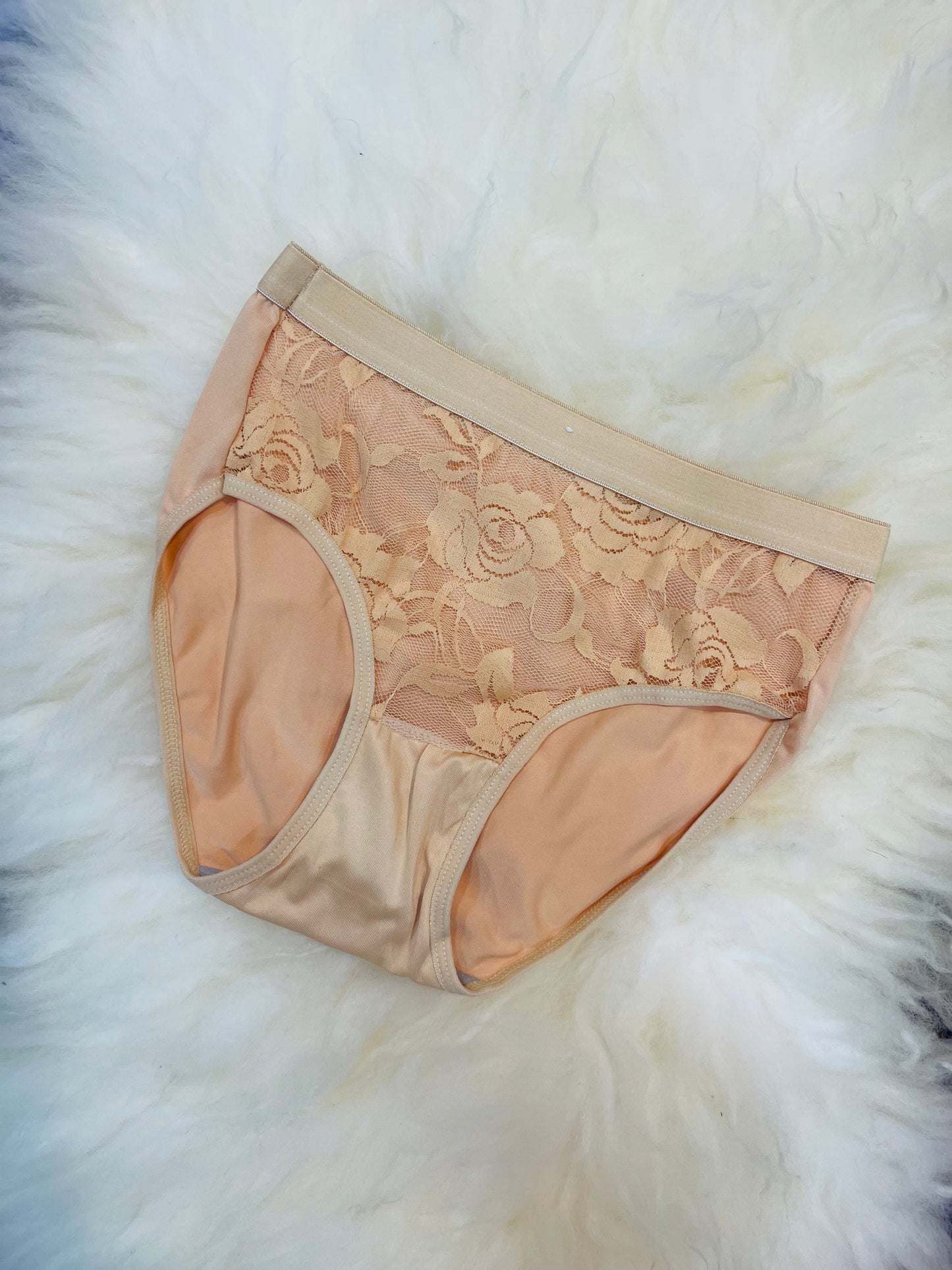 Lace Net Seamless Breathable See Through Panties 🎁